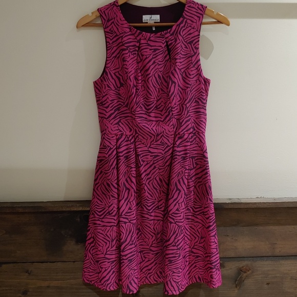 Jude Connally Dresses & Skirts - Jude Connally Pink Tiger Print Steffi Dress